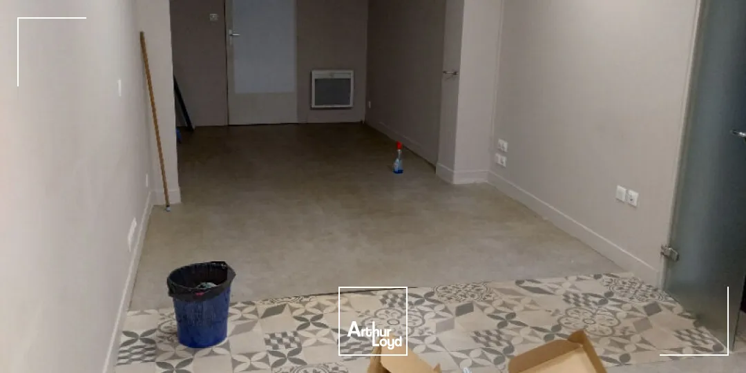 A LOUER - Proche de la Mairie de LIMOGES - Local commercial de 26 m²