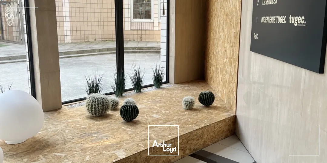 Bureaux à louer à MONTIGNY LE BRETONNEUX 78180