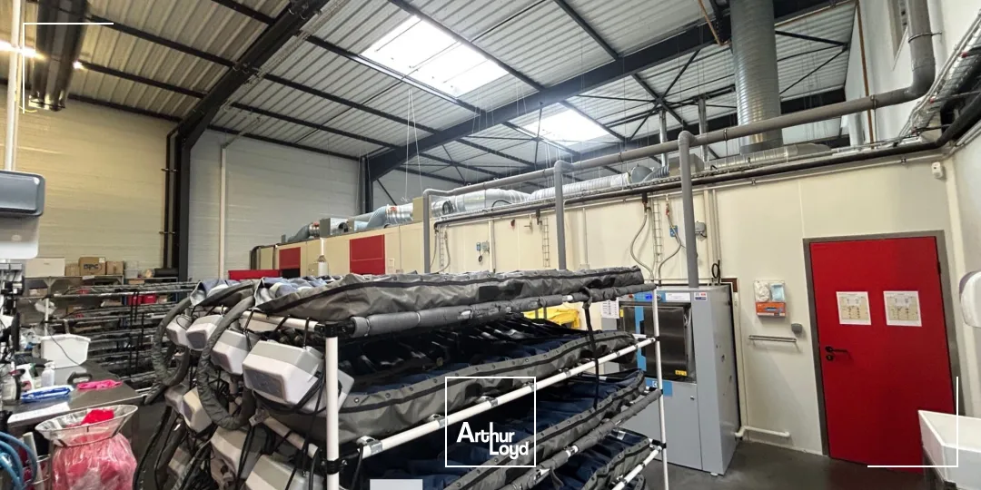 Locaux d'activité & Entrepôts - Vente - VENISSIEUX - 69200 - 731-731 - 7589471