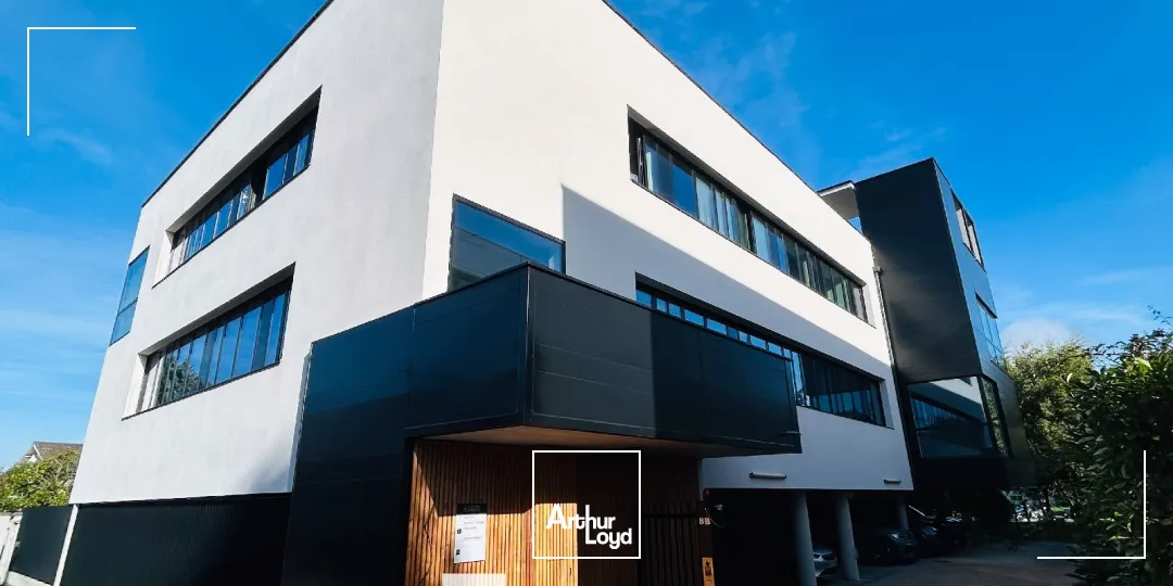 A vendre - 6 OFFICE - Bureaux de standing dans immeuble indépendant de la Techlid - Dardilly