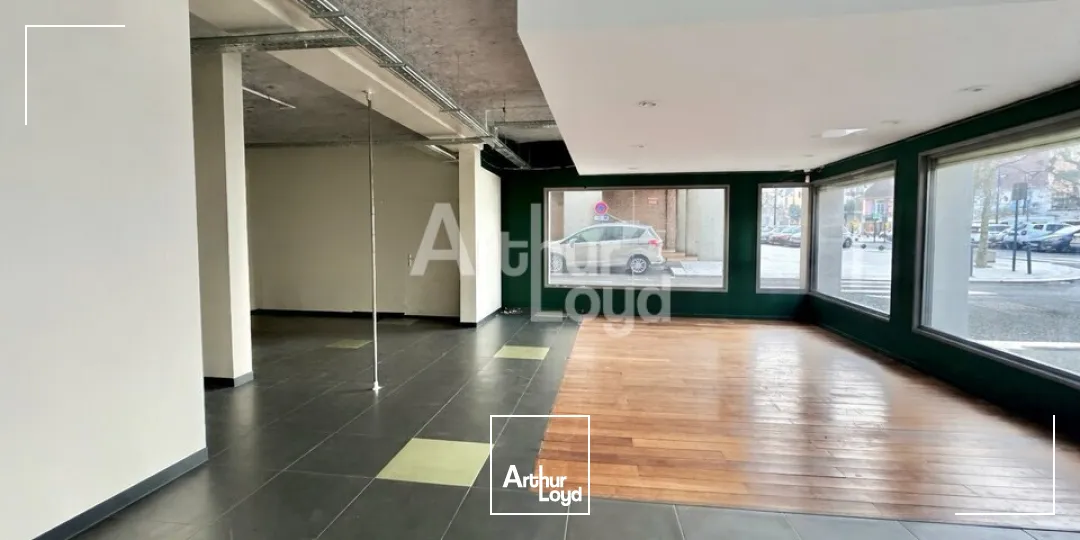 Local Commercial en centre ville d'Aix-les-Bains (73100)