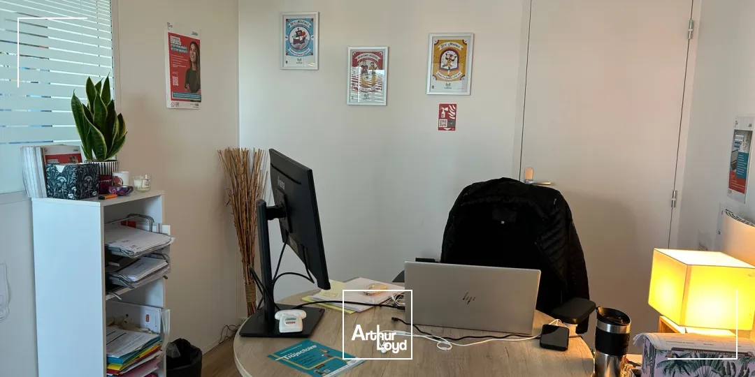 Bureaux à louer à Guérande bureaux équipés avec stationnement privatif