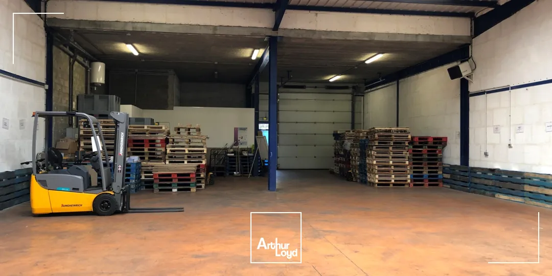 Locaux d'activité à louer à Villepinte proche Roissy Paris CDG avec accès sécurisé