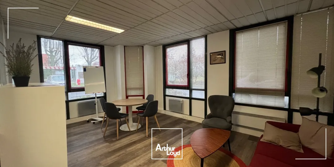 Location de bureaux à Roissy-en-France proche aéroport et axes routiers