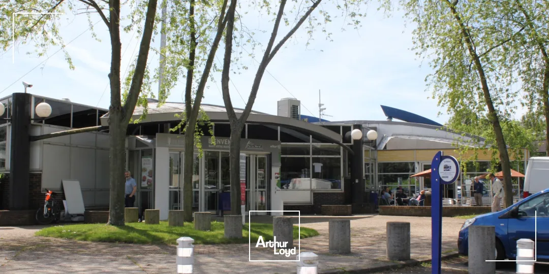 Location de bureaux à Roissy-en-France proche aéroport et axes routiers