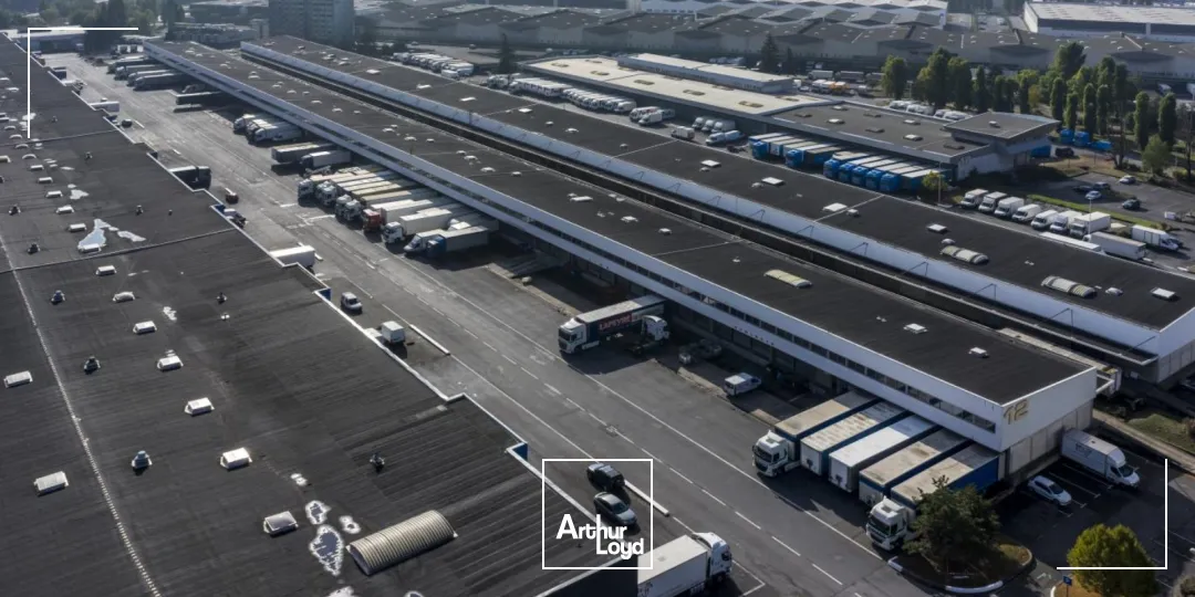 Entrepôts à quai modulables à Garonor - 4756 m² à louer dès 250 m² - Accès direct Paris-CDG - Site sécurisé avec autorisation ICPE 1510 - bail dérogatoire