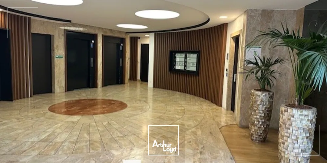 A louer - Bureaux lumineux - Lyon 6ème 