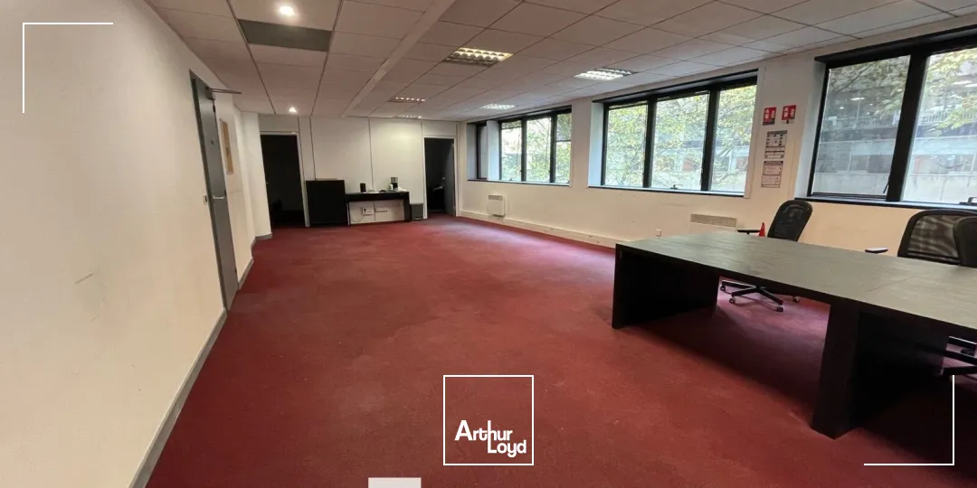 A louer - L'EUROPEEN - Bureaux lumineux - Lyon 3ème Part-Dieu