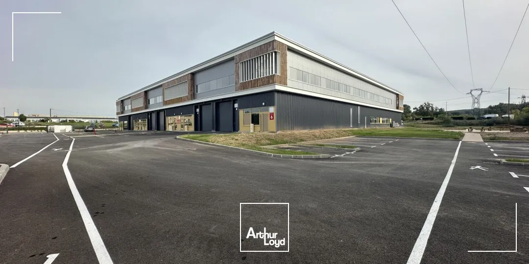 Locaux d'activité & Entrepôts - Vente - ROUSSET - 13790 - 578-578 - 7592787