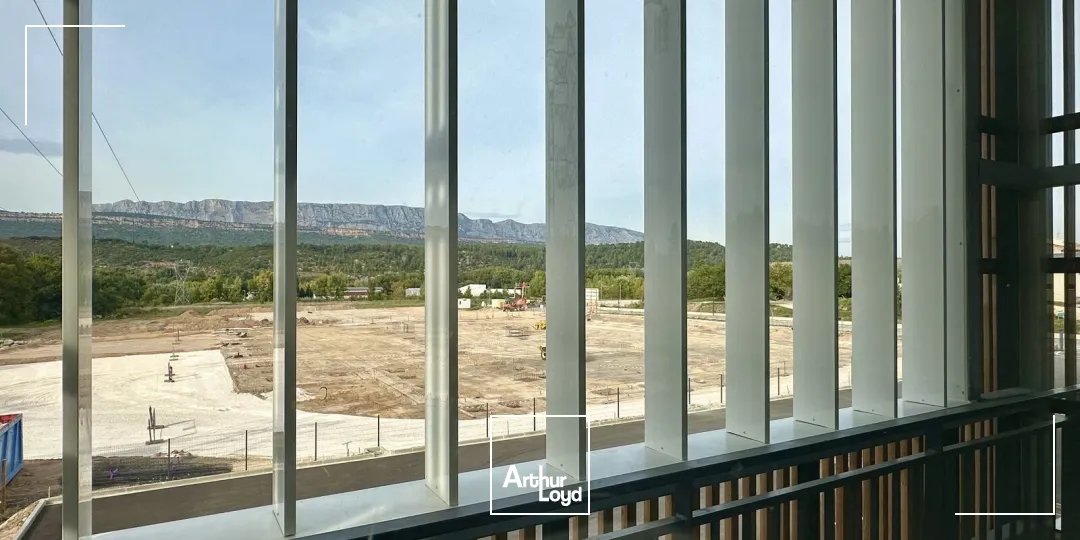 Locaux d'activité & Entrepôts - Vente - ROUSSET - 13790 - 578-578 - 7592785