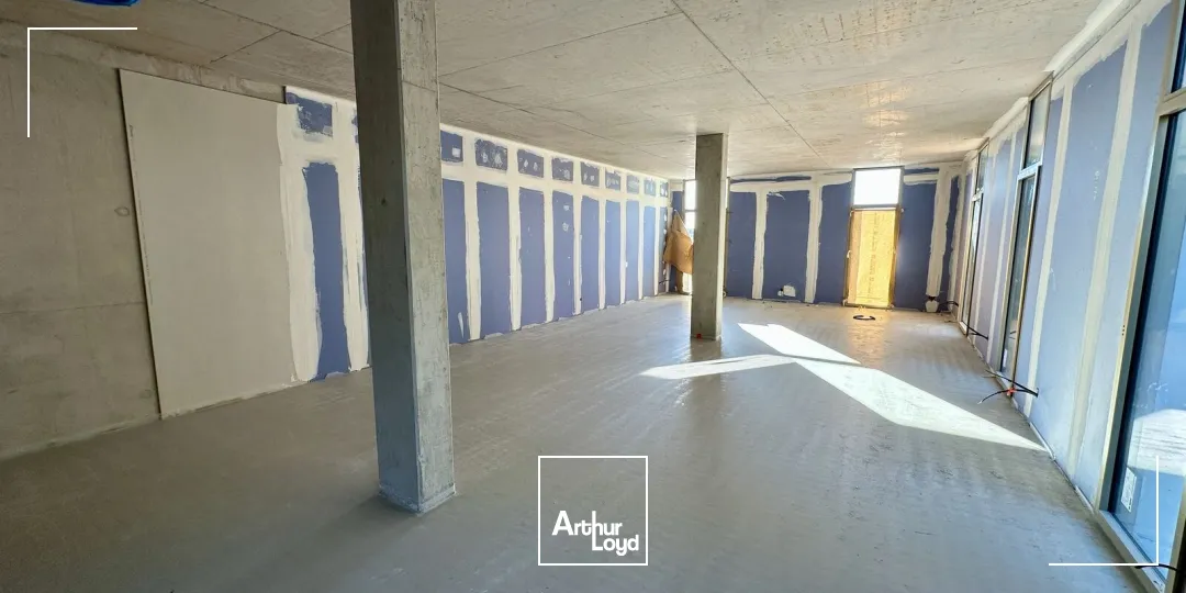 BUREAUX NEUFS À LOUER AIX LA DURANNE