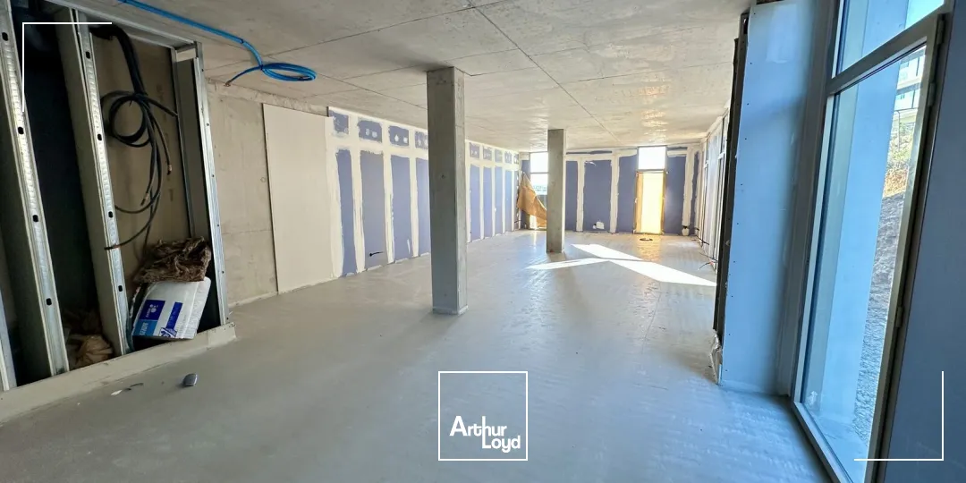 BUREAUX NEUFS À LOUER AIX LA DURANNE