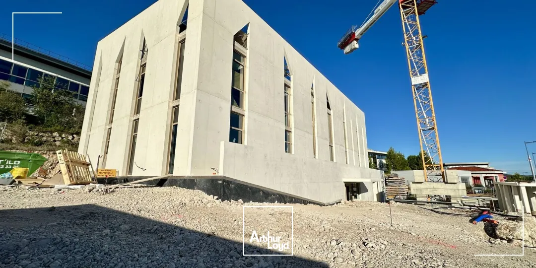 BUREAUX NEUFS À LOUER AIX LA DURANNE