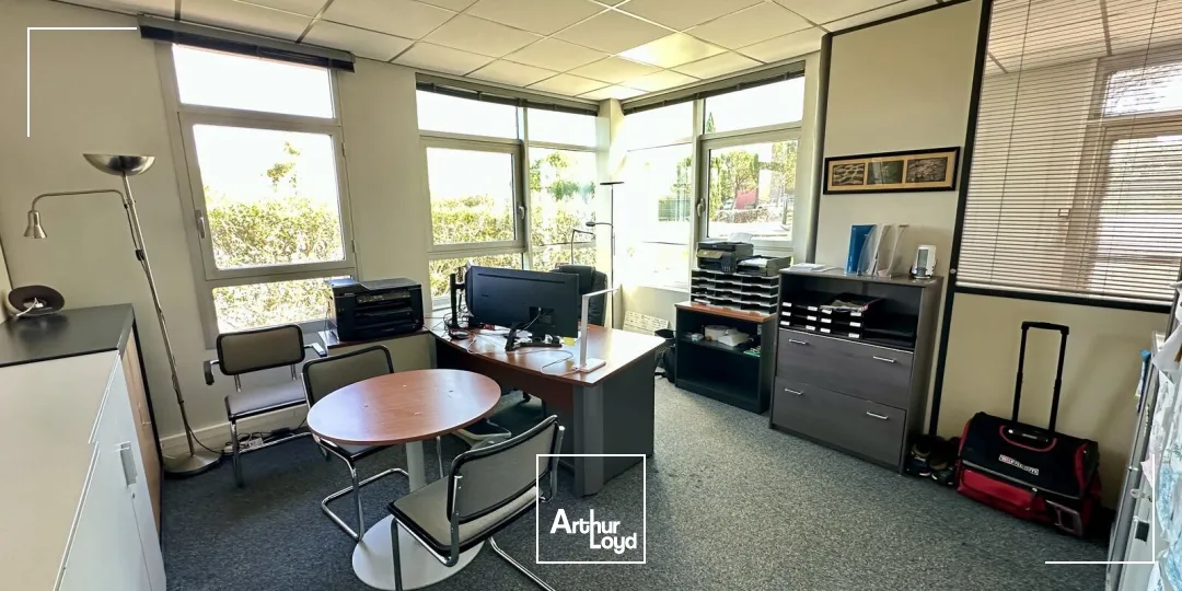 A VENDRE OU A LOUER - BUREAUX AIX LA DURANNE