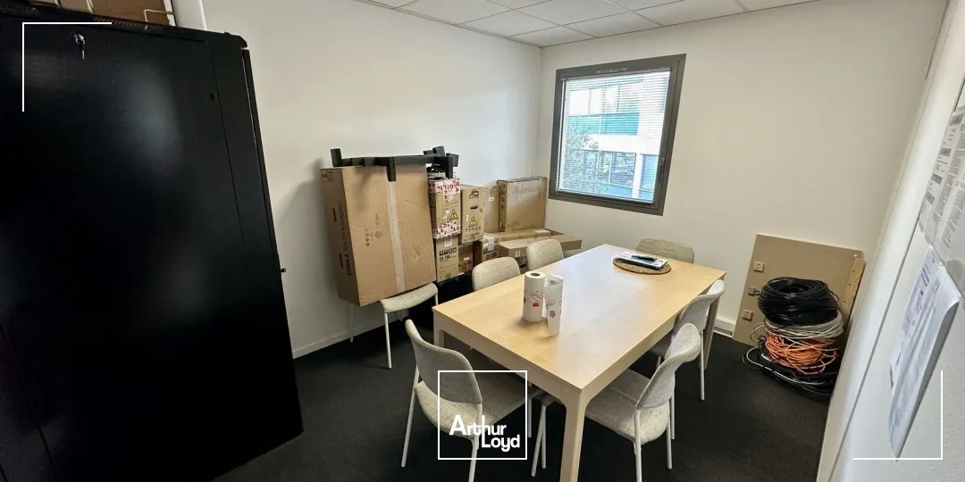 BUREAUX A LOUER AU COEUR DE LA DURANNE