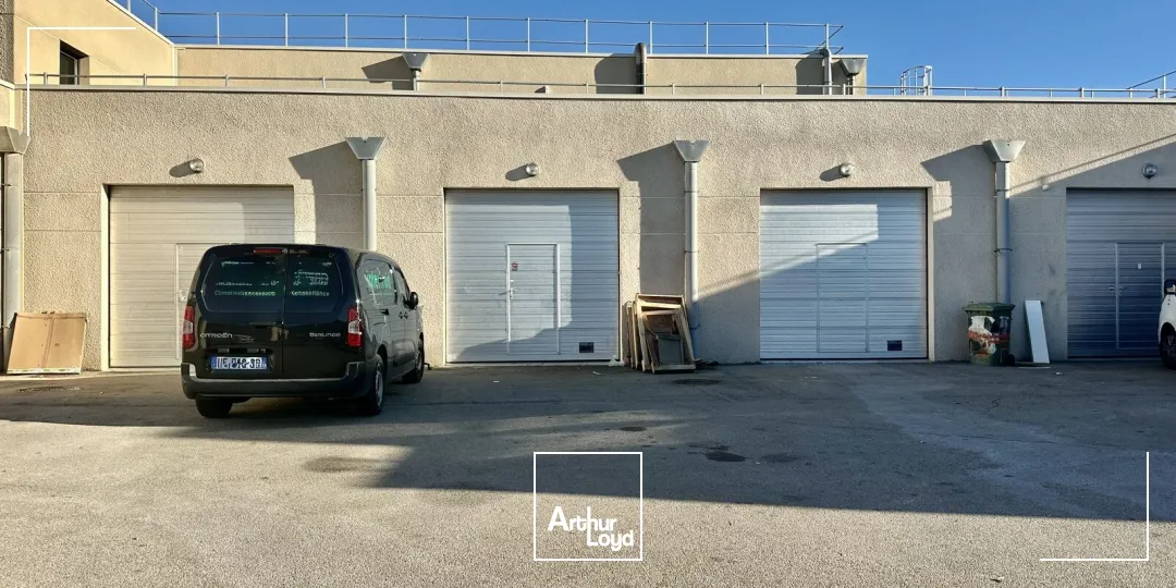 Local mixte a louer sur le Pole d'Activites d'AIX EN PROVENCE