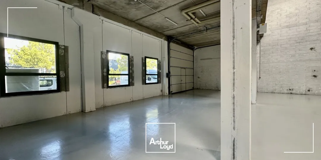 Locaux d'activité & Entrepôts - Location - VITROLLES - 13127 - 741-741 - 7593210