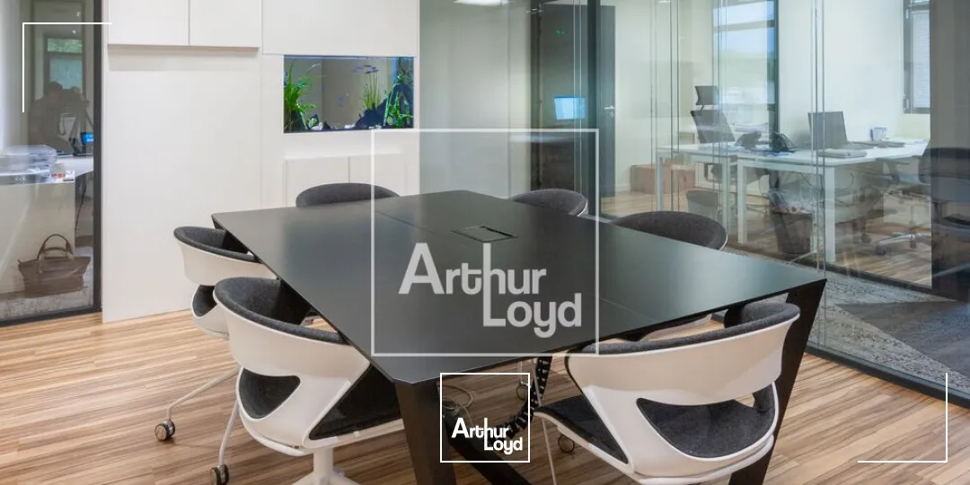 BUREAUX A VENDRE OU A LOUER - ESPACE COMBOIRE 