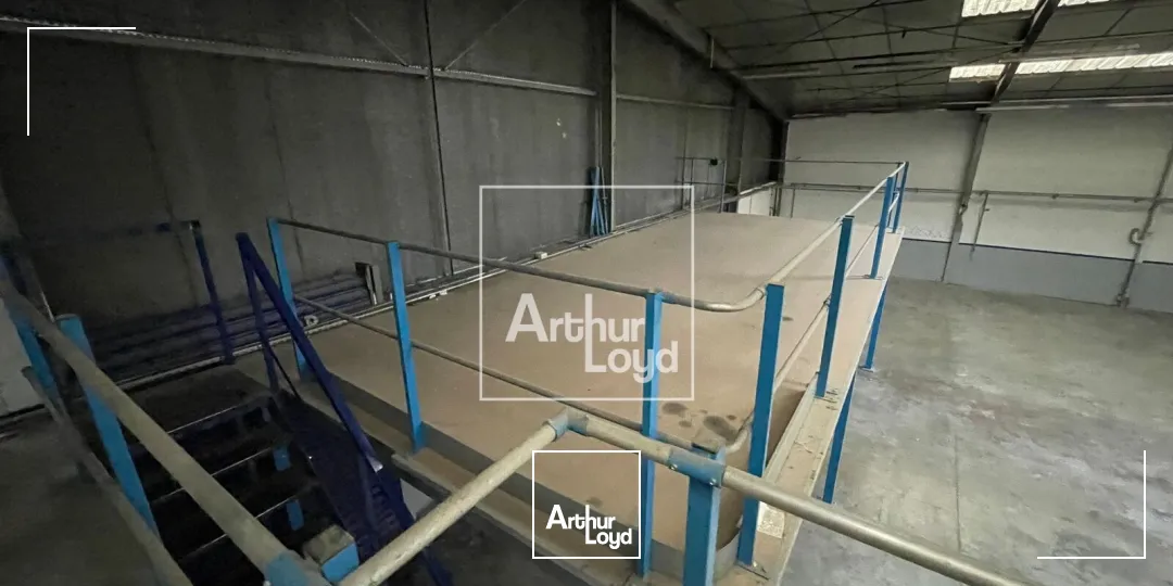 Locaux d'activité & Entrepôts - Location - LE PONT DE CLAIX - 38800 - 464.24-464.24 - 7593462