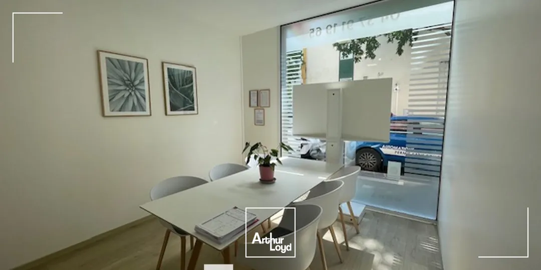 A vendre ou à louer - Locaux commerciaux lumineux - Lyon 3ème 