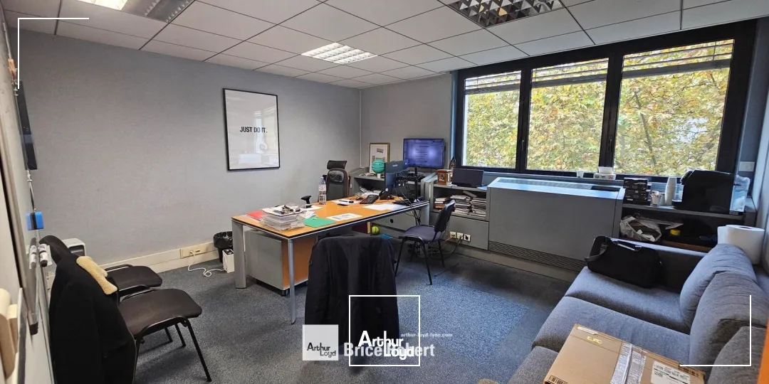 A louer - LES VIKINGS - Bureaux flexibles - Villeurbanne 