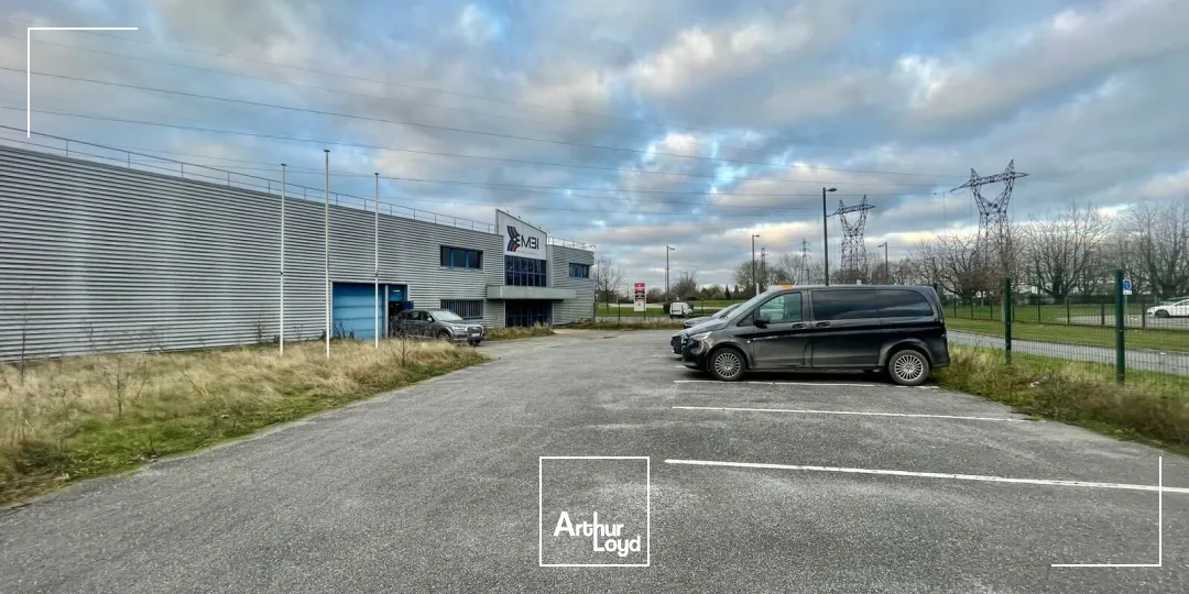 Locaux d'activité à louer à LA VAUPALIERE 76150