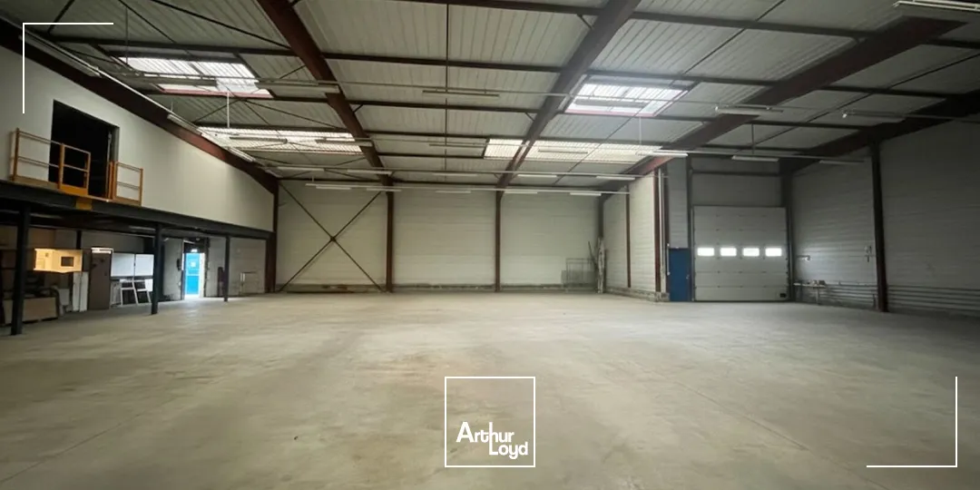 Locaux d'activité à louer à LA VAUPALIERE 76150