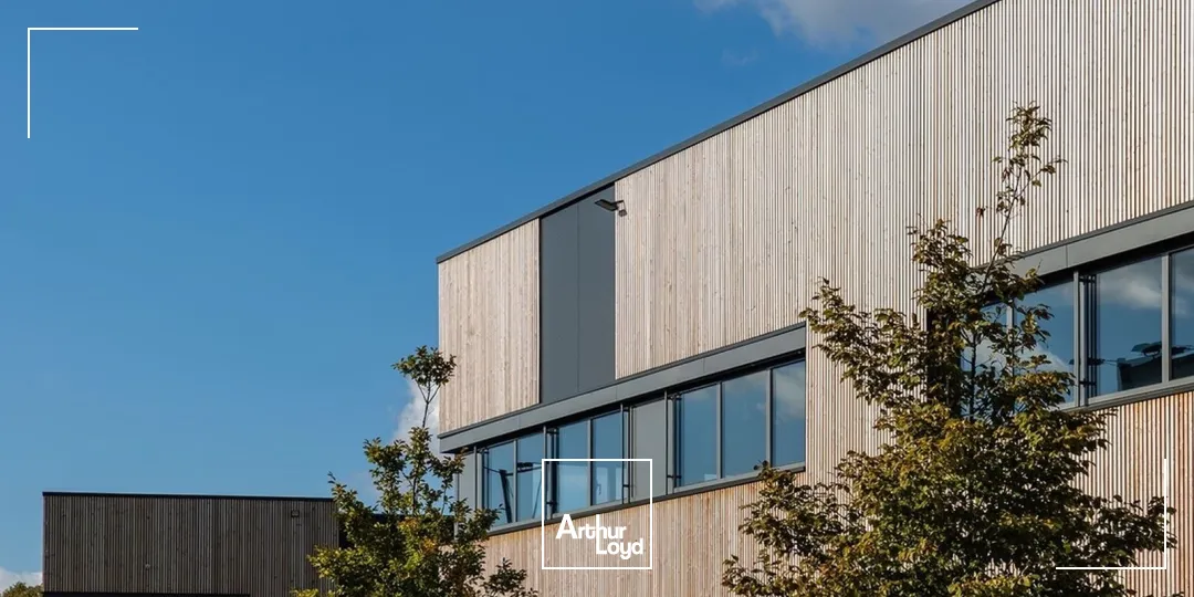 A vendre, à louer, locaux d'activités neufs, La Chapelle d'Armentières. 