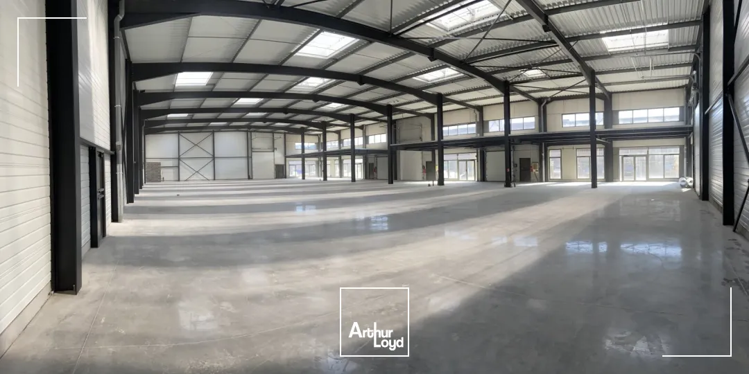 A vendre, à louer, locaux d'activités neufs, La Chapelle d'Armentières. 