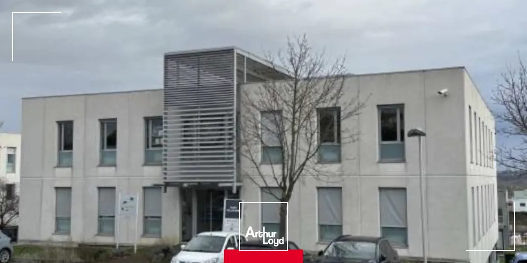 Bureaux aménagés et climatisés, en rez-de-chaussée à louer au sud de Villefranche sur Saône 