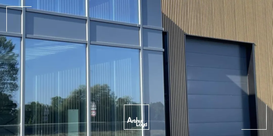 Locaux d'activité & Entrepôts - Location - AMBERIEUX - 69480 - 356-3200 - 7594840