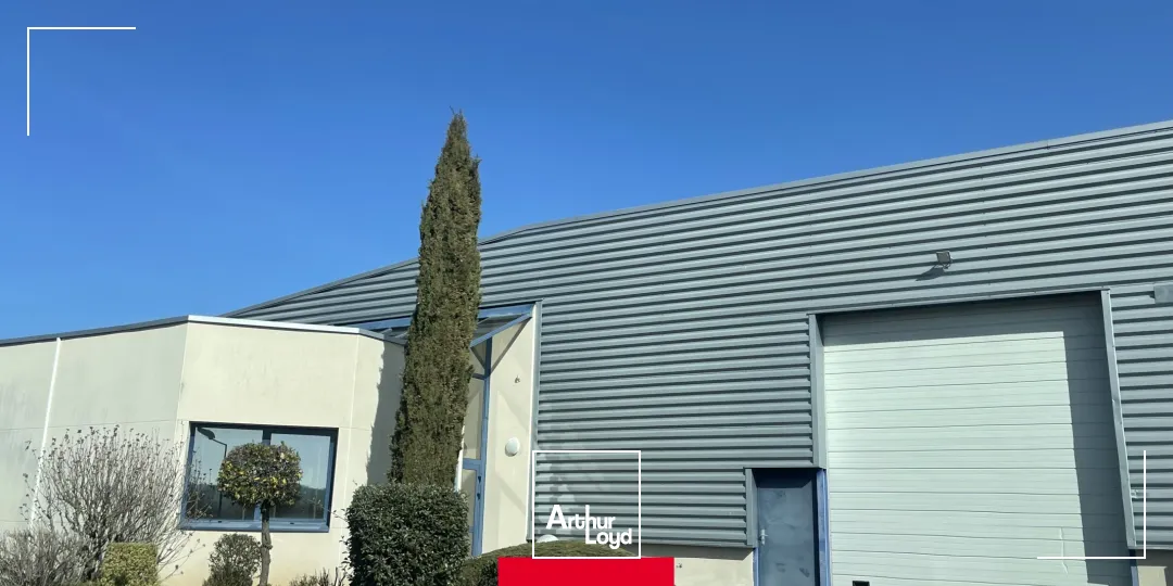 Bureaux avec stockage à louer à SAINT ROMAIN DE POPEY