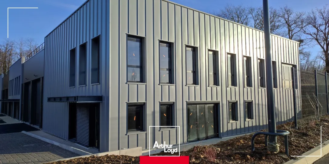 Locaux d'activité à vendre à Mionnay (01390), à partir de 165 m2, proximité A46 et route de Lyon