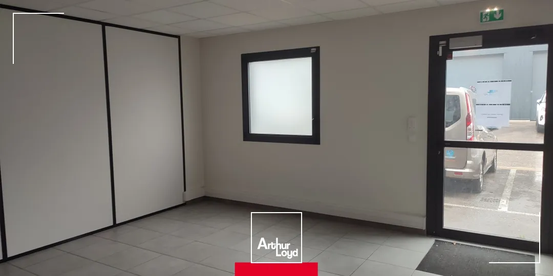 A louer - LOCAL D'ACTIVITE a378 m2 - GENAY