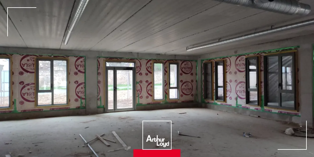 A VENDRE - Bureaux neufs - TREVOUX (01600)