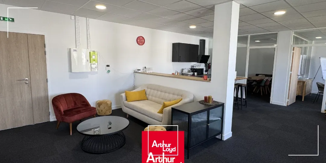 Val de Saône | Bureau meublé à louer 114 m²