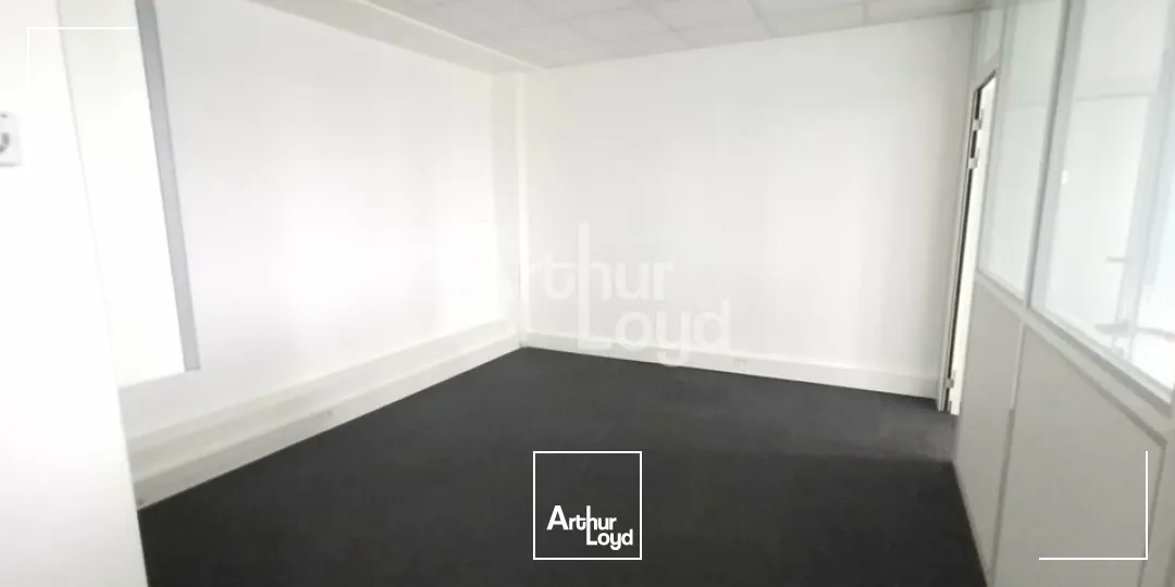 SAINT-GREGOIRE - BUREAUX A LOUER - 85M²