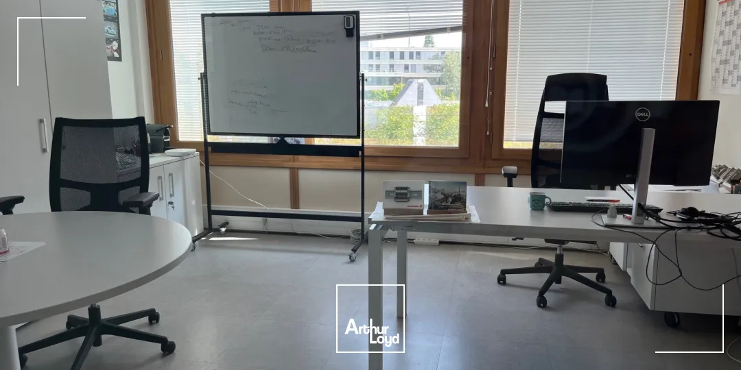 Plateau de bureaux de 776 m² à louer - proximité gare Cergy Préfecture.