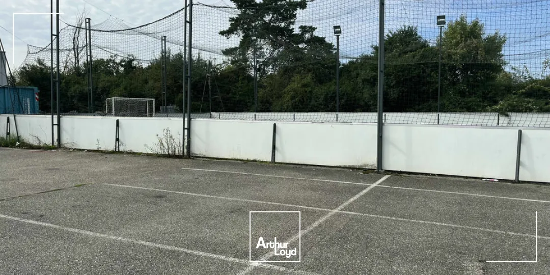 LOCAL D'ACTIVITE - ENTREPOT à VENDRE de 1250 m²