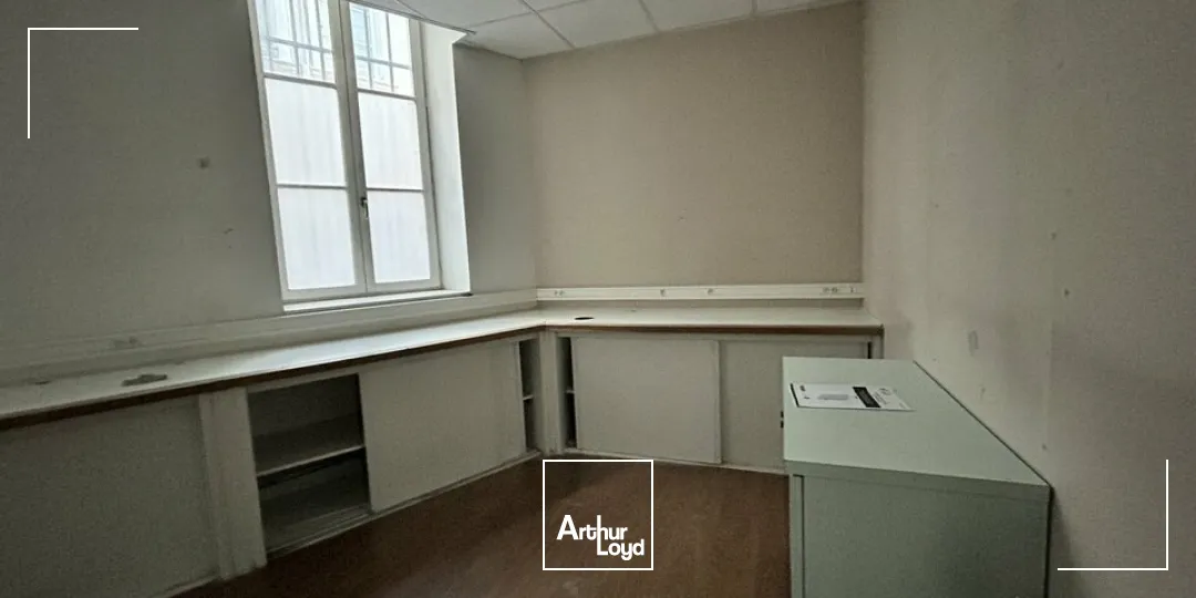 Locaux commerciaux - Location - CHALON SUR SAONE - 71100 - 120-120 - 7597947