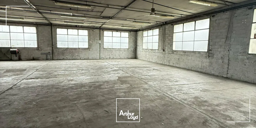 TERRAIN vente à TERRASSON-LAVILLEDIEU 24120