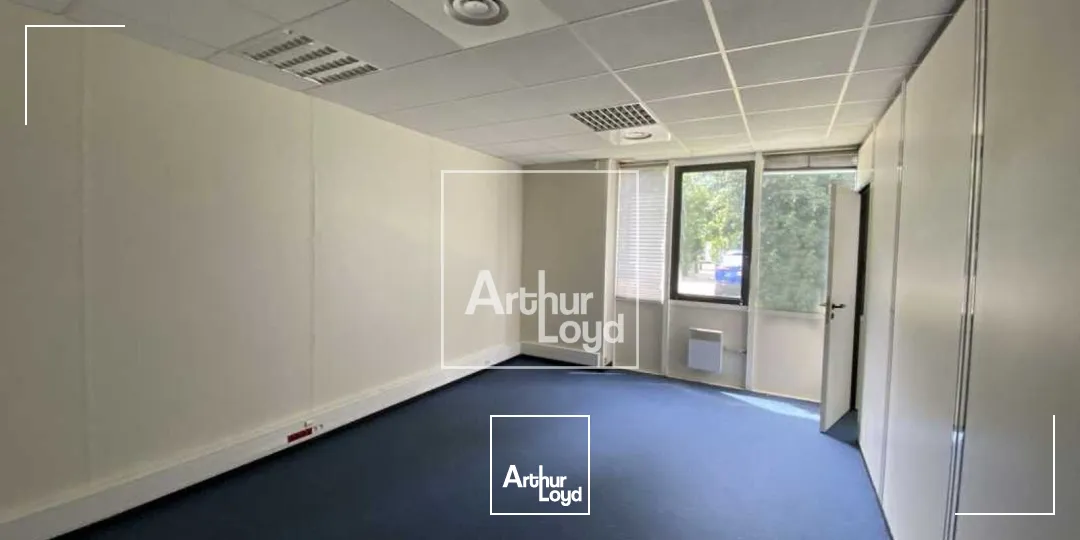 A LOUER BUREAUX EYBENS PARC ARBORE PROCHE TRAM ET COMMODITES