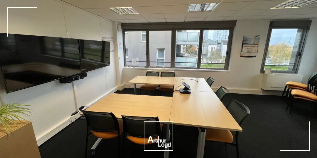 Bureaux à louer ou vendre à Nantes avec vue sur la Loire