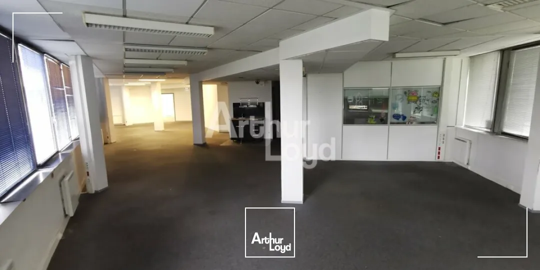 CESSON SEVIGNE PROCHE CENTRE COMMERCIAL - BUREAUX A LOUER DIVISIBLES