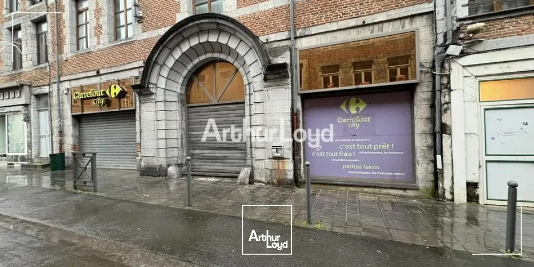 Locaux commerciaux 1203 m2 Centre Ville