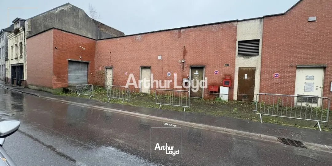 Locaux commerciaux 1203 m2 Centre Ville