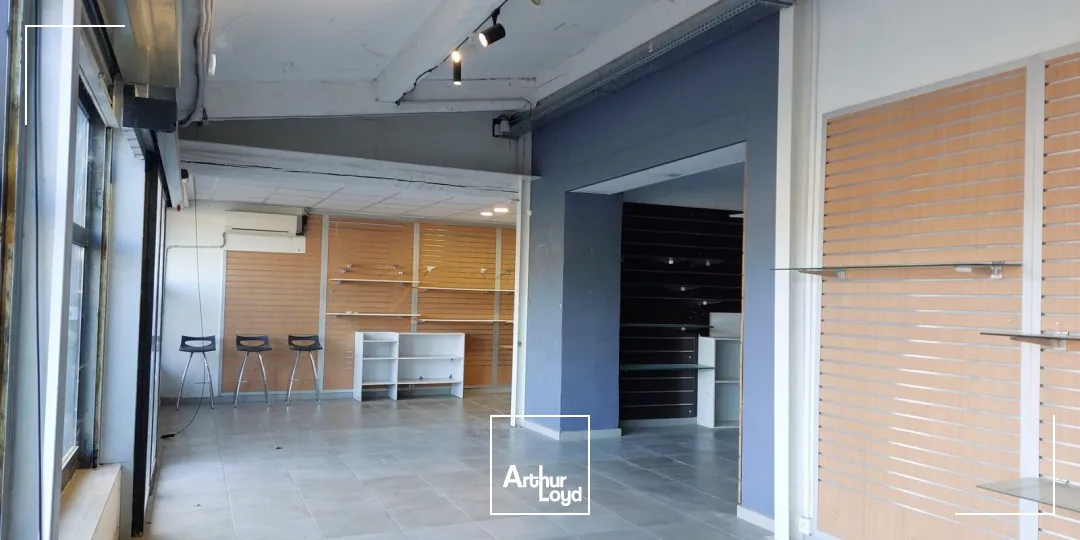 Local commercial à louer - ZAC Les Playes - Six-Fours-les-Plages