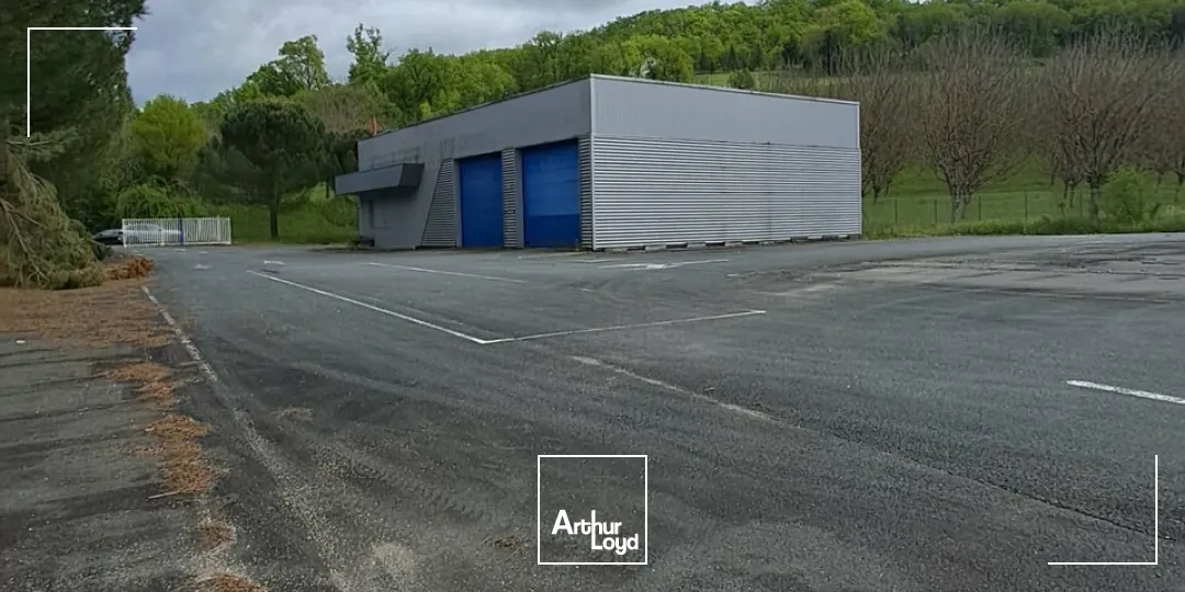 LOCAL D'ACTIVITE - ENTREPOT location à TERRASSON LAVILLEDIEU 24120