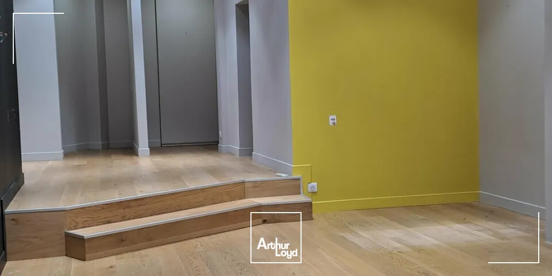 Local commercial 70 m² à louer  Centre-ville Brive-la-Gaillarde