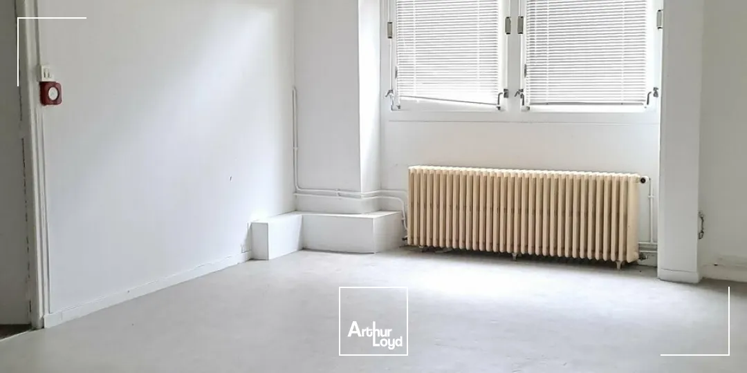 Local commercial 164 m² à louer  Rue commerçante du centre-ville de Brive